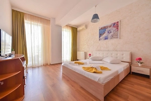 Apartament 3 camere Summerland Mamaia  Vedere lac si mare - imagine 3
