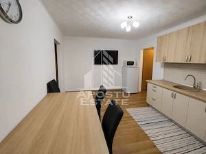 Apartament de vanzare cu 2 camere, semidecomandat, zona Soarelui