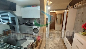 Apartament 2 camere, decomandat, Macului, etaj 4, renovat - imagine 3