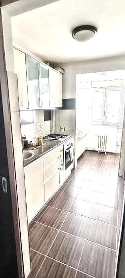Închiriez Apartament cu  3 camere decomandat, parcare, Nicolae Grigorescu - imagine 4