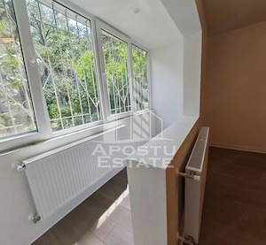Apartament de vanzare cu 2 camere,renovat complet,zona Gheorghe Lazar - imagine 6