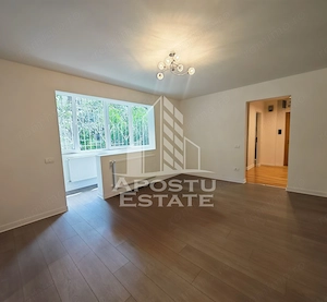 Apartament de vanzare cu 2 camere,renovat complet,zona Gheorghe Lazar - imagine 2