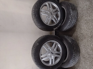 Accesorii auto care au fost folosite pe FORD FOCUS, model 2002, motor 1.8 diesel - imagine 3