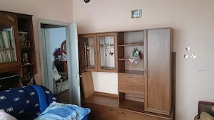 Apartament 2 camere et. 2 din 4, bloc caramidă, balcon mare, 5 min de centrul Bacăului  - imagine 4