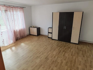 CASĂ SPAȚIOASĂ DE ÎNCHIRIAT – EXERCIȚIU | IDEALĂ PENTRU AFACERE - imagine 5
