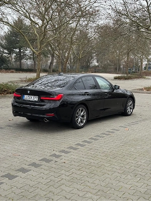 BMW seria 3 g20 318d 2021 - imagine 5