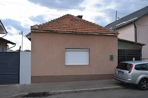 De vanzare casa 4 camere +teren,zona stadion Fc Bihor,Oradea