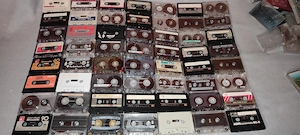 vand. 50 casete audio 