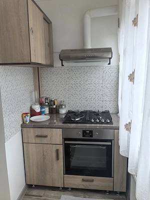 Vând apartament 3camere,et2 - imagine 9