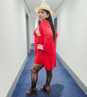adina matura 45 de ani 