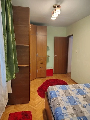 2 cam mobilat si utilat centrala proprie bloc izolat zona Sagului - imagine 7