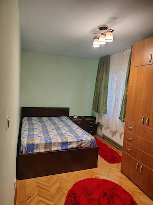 2 cam mobilat si utilat centrala proprie bloc izolat zona Sagului - imagine 4