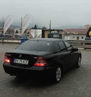 Vand Mercedes-Benz C 200 CDI din 2005 - imagine 2