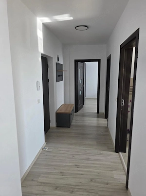 Inchiriere  apartament cu 2 camere - imagine 6