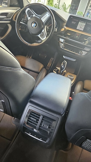 BMW X3 xDrive20i | 2019 | 72.000 km | 184 CP | M Pachet | HUD | 360  | Trapă | ACC - imagine 9