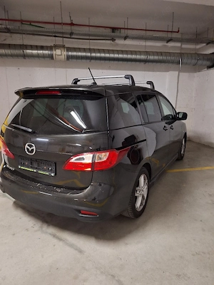 auto Mazda 5