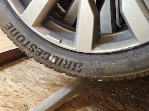 Jante Renault Scenic R20 + anvelope iarnă Bridgestone 195/55 R20 - imagine 4