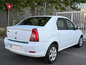 Dacia Logan 1.5 DCI laureat an 2011 - imagine 3