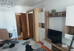 Garsonieră renovată, mobilată și utilată, lângă Parcul Titanii - imagine 11