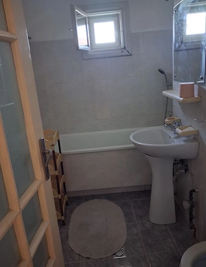 Apartament 2 Camere Decomandat Plus Garaj  Zona Bucovina  - imagine 8
