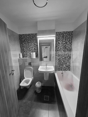Apartament de închiriat, 58.80 mp, zona Circumvalatiunii  - imagine 5