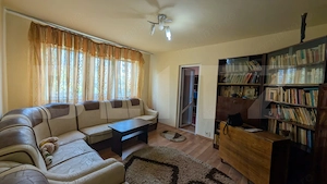 Micro 4 Apartament 2 camere, semidecomandat – etaj 2/4 - imagine 2