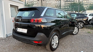 Peugeot 5008 1.2 PureTech Automat EAT8  7 Locuri   Navigatie Mare   Garantie   Rate   Parc Auto - imagine 3