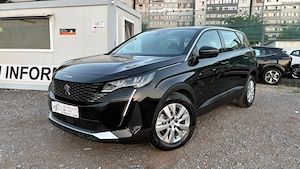 Peugeot 5008 1.2 PureTech Automat EAT8  7 Locuri   Navigatie Mare   Garantie   Rate   Parc Auto - imagine 2