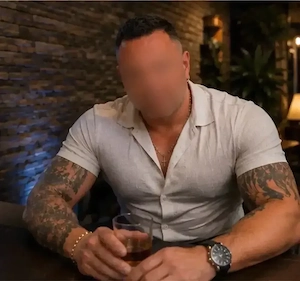 Bărbat masculin, discret și cu experiență   pentru femei și cupluri