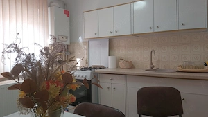 Apartament 4 camere, decomandat, et.1 4, Spl.Campionilor - Lugoj, locatie centrala, linistita - imagine 6