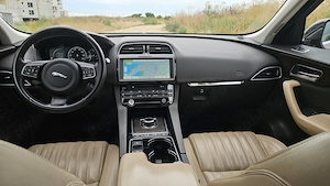 JAGUAR F-Pace 3.0D 300 CP, PORTFOLIO, 2016, 87000Km - imagine 3