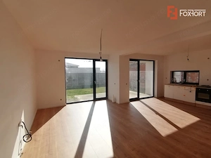 Duplex 4 camere Mosnita Noua pozitionat la asfalt cu toate utilitatile - imagine 10
