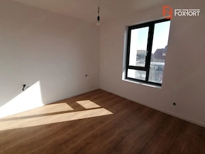 Duplex 4 camere Mosnita Noua pozitionat la asfalt cu toate utilitatile - imagine 16
