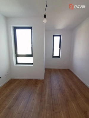 Duplex 4 camere Mosnita Noua pozitionat la asfalt cu toate utilitatile - imagine 17