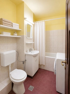 Apartament cu 2 camere - Decomandat - Parter - Rogerius - IMOBIHOR  - imagine 7