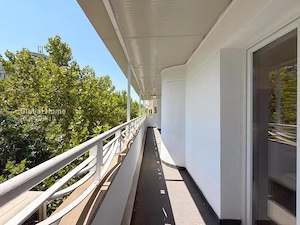 2-Room Apartment ◦ 70 sqm ◦ Corneliu Coposu Boulevard ◦ Balcony ◦ Panoramic View - imagine 9