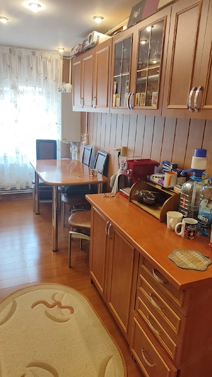Apartament 2 camere etaj 5 bloc turn aeroport  - imagine 4