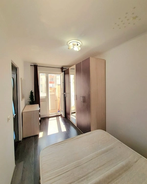 Vand apartament cu 3 camere - imagine 7