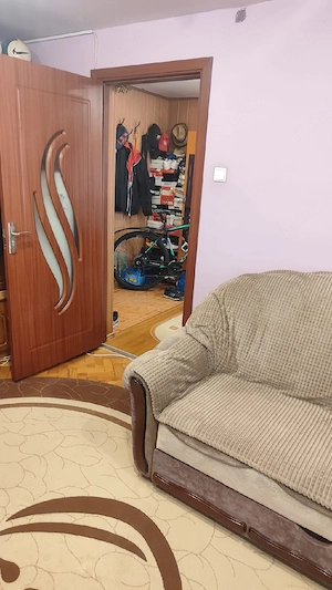Apartament 2 camere etaj 5 bloc turn aeroport  - imagine 9