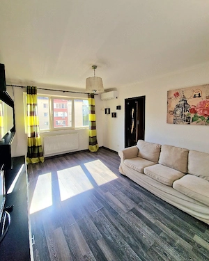 Apartament 3 Camere, Mobilat și Utilat | Zona Șagului - Turist | Posibilitate Centrală