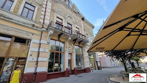 Spatiu comercial de inchiriat in Piata Libertatii - imagine 18