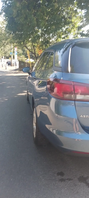 Opel ASTRA K SportTourer 2017 Euro 6 benzină 1.4  150 cp ÎNMATRICULATĂ proprietar  pe carte si talon - imagine 9