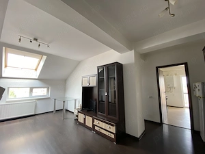 Apartment bloc nou mansardă  - imagine 2