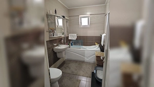 Vânzare apartament 2 camere, spațios și bine compartimentat - imagine 5