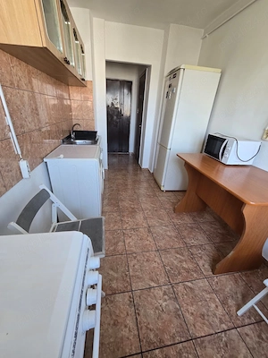 Proprietar inchiriez 2 camere Vitan - Olimpia - imagine 9