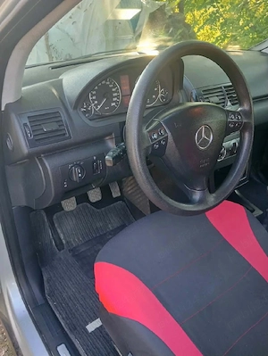 Vând  A clas  2 portieri  Motor 150 benzina  An fabricare 2005  Are itepe    Asigurare  Se  - imagine 3