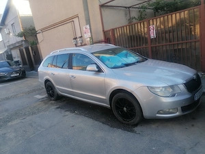 Skoda Superb 2.0 disel an 2013 cutie DSG