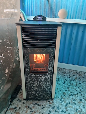 Soba pe peleti fornello regina 8kw 