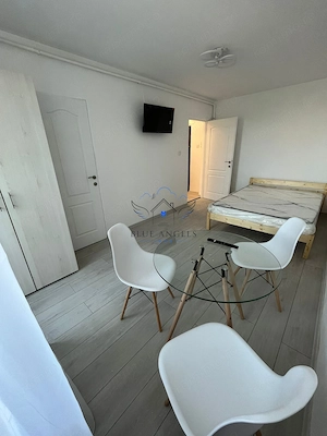Garsonieră de închiriat – complet renovată
