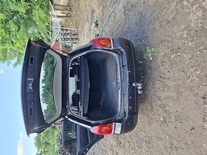 Vând  Toyota avensis1500 euro an 2009 cu motor de 2.2 S-au la schimb cu Rulotă .  - imagine 6